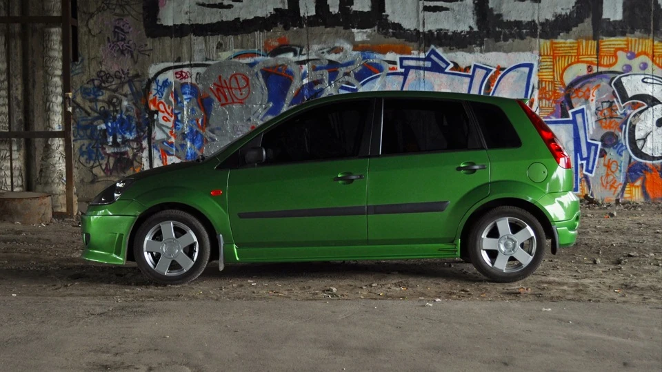 Ford Fiesta "Apple Star" 2