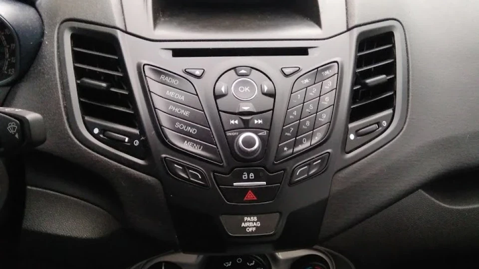 Ford Fiesta Black Dr@Gon mk 7.5 3