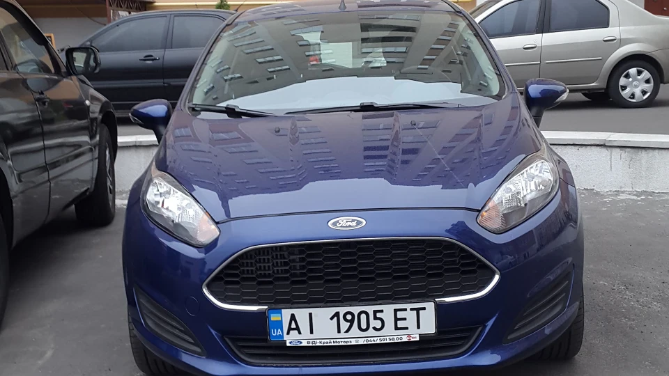 Ford Fiesta Deep Impact Blue 2