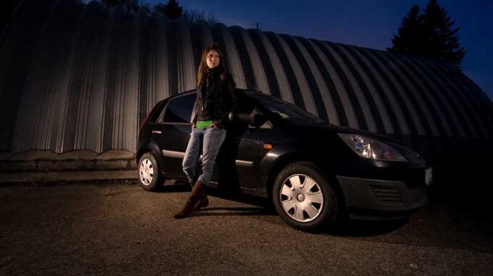 Ford Fiesta - дівчинка без смутку) 3