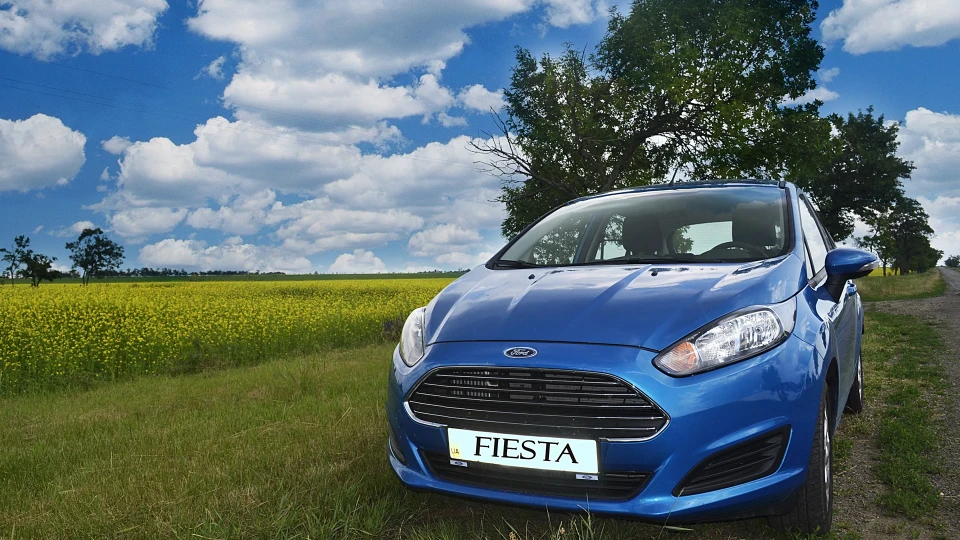 Ford Fiesta Ecoboost 1.0L blue candy