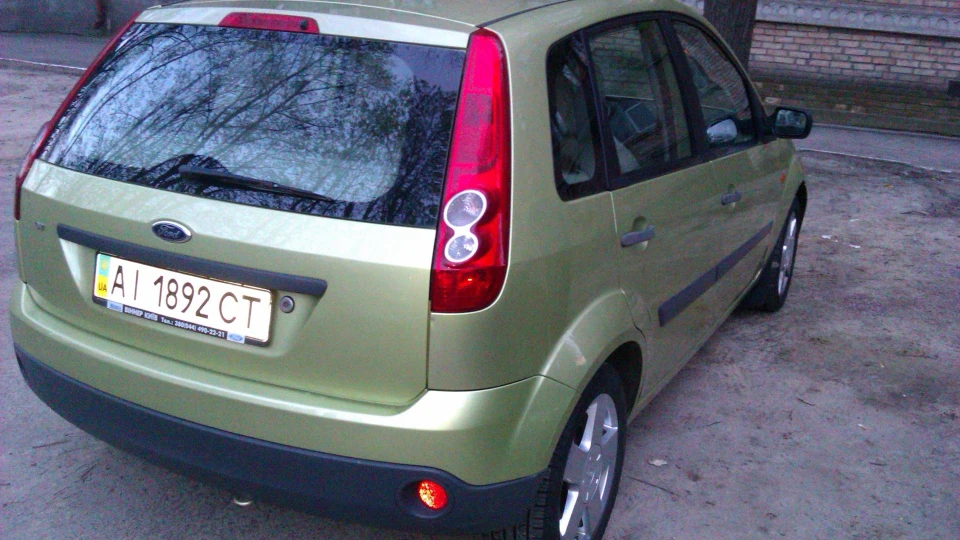 Ford Fiesta Фісташка 3
