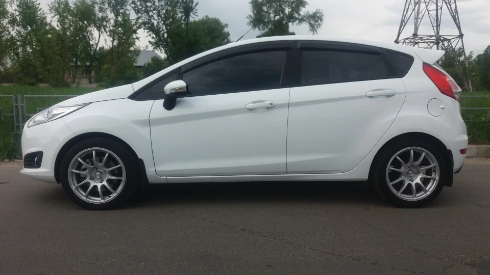 Ford Fiesta Літрич 3