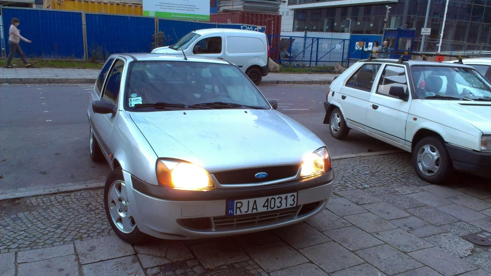 Ford Fiesta MkIV 1.3 5