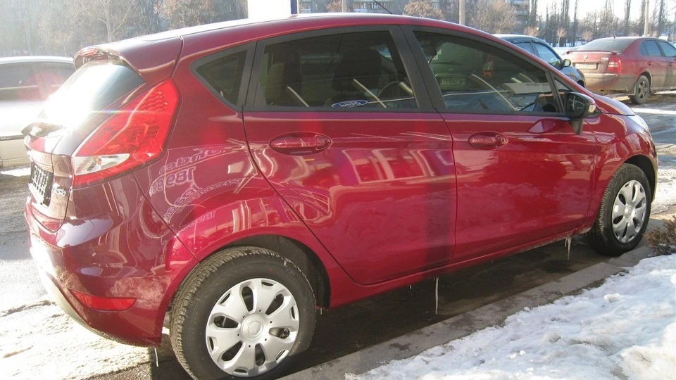 Ford Fiesta Молодша сестра Калини 2