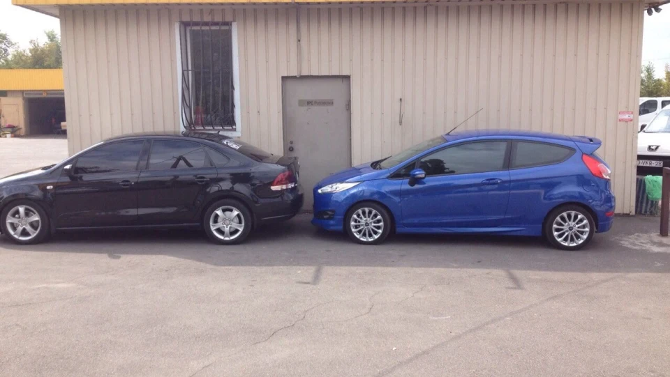 Ford Fiesta Nautical Blue 3