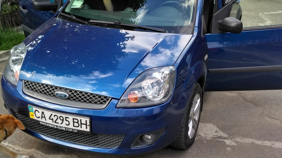 Ford Fiesta ("Ocean-Blue") 2
