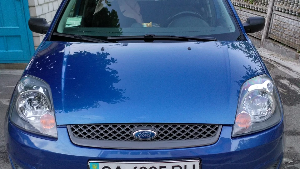 Ford Fiesta ("Ocean-Blue") 5