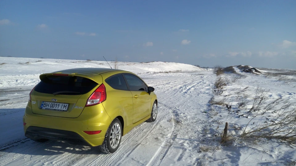 Ford Fiesta Oliva