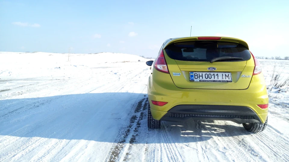 Ford Fiesta Oliva 3