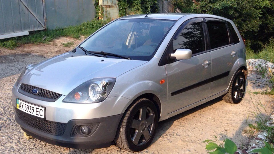 Ford Fiesta Продано 2