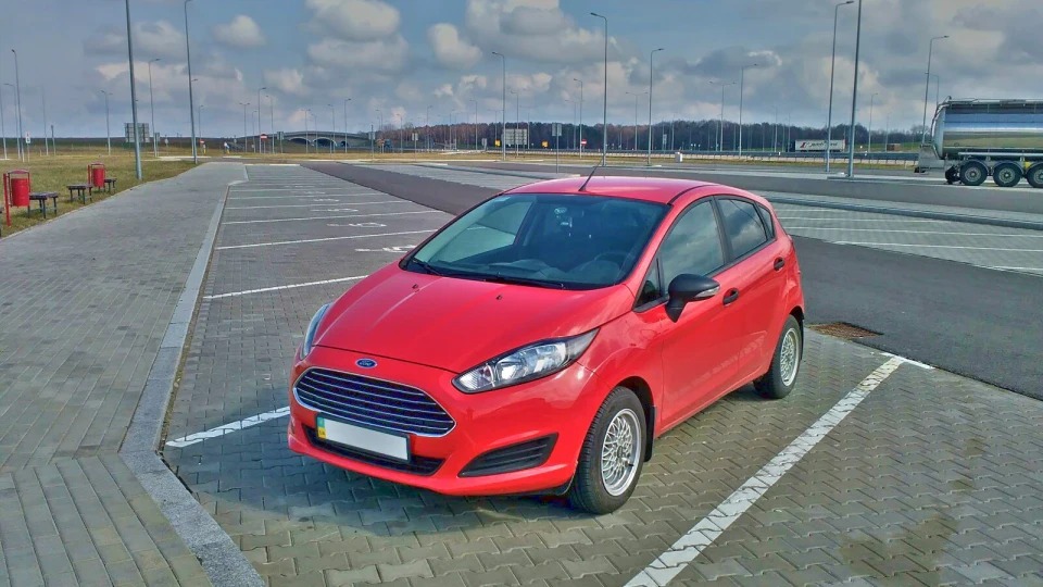 Ford Fiesta Race RED:) 4