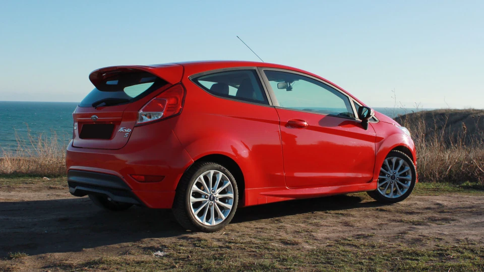 Ford Fiesta Red Sport 140HP 2