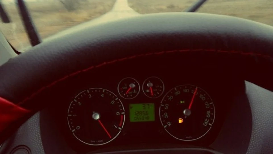Ford Fiesta Скромний стікер 4