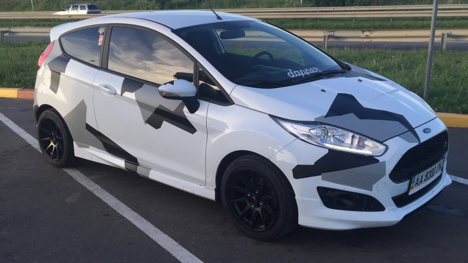 Ford Fiesta Sport Camouflage 5