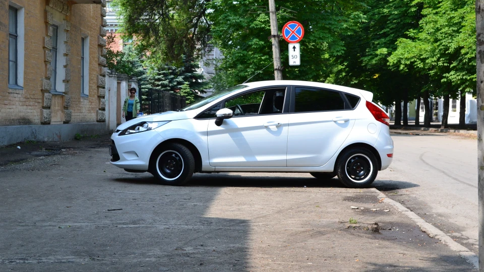 Ford Fiesta сток 4