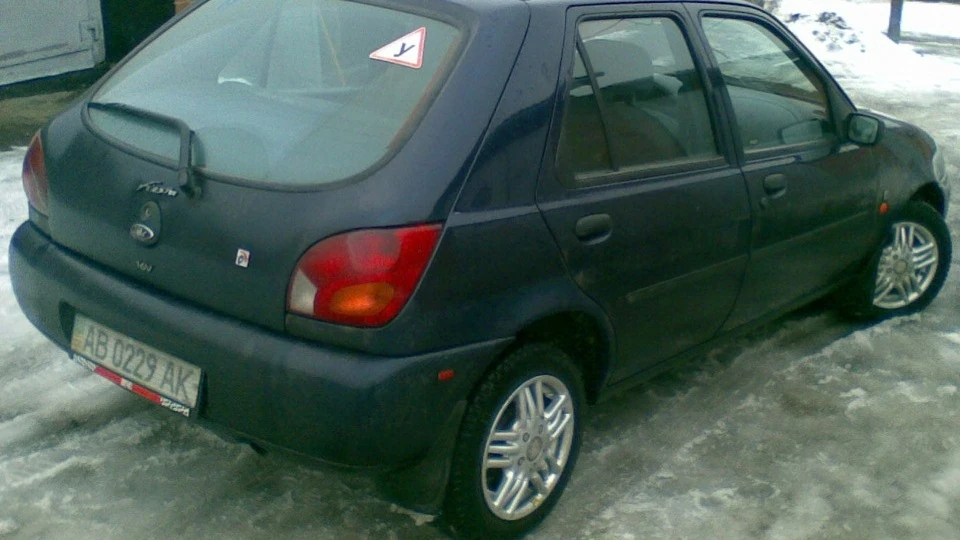 Ford Fiesta Божевільна Табуретка 4