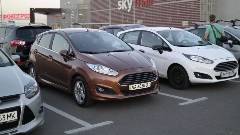 Ford Fiesta Titanium 125 "Foxy!"