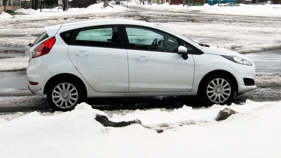 Ford Fiesta White Fox