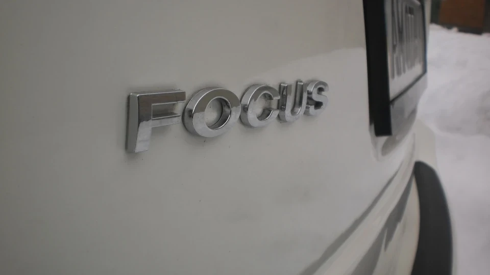 Ford Focus Hatchback 4