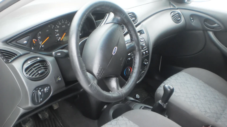 Ford Focus Hatchback 5