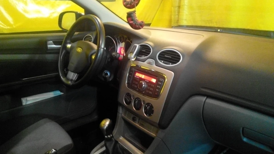 Ford Focus Hatchback 2