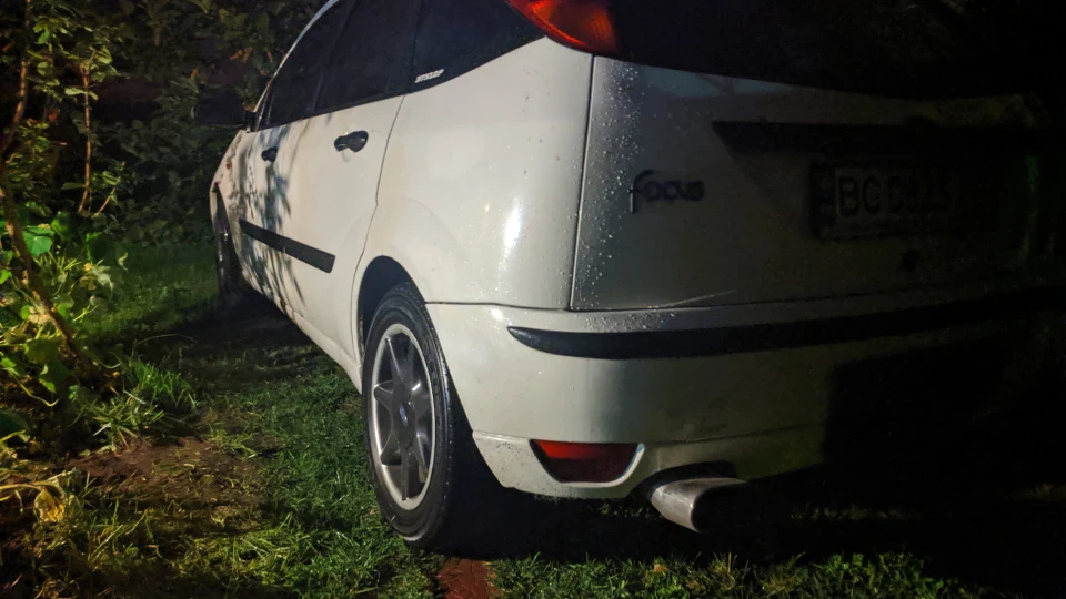 Ford Focus Hatchback 4