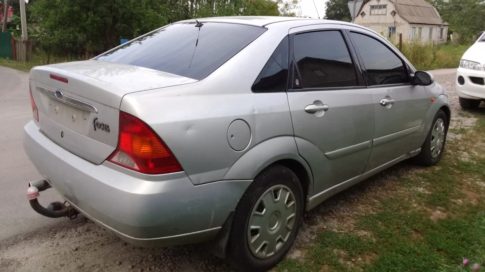 Ford Focus Hatchback 2
