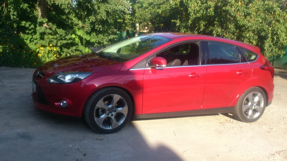 Ford Focus Hatchback 2