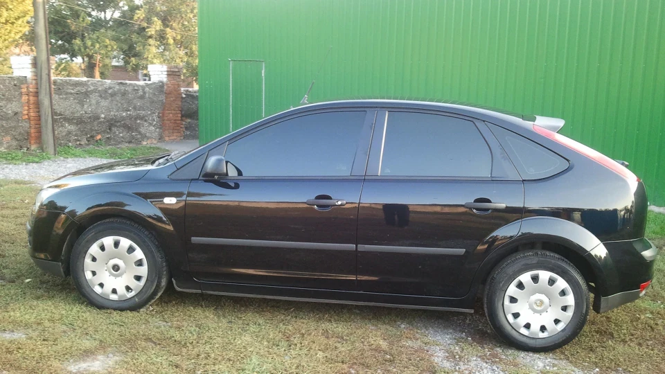Ford Focus Hatchback 2