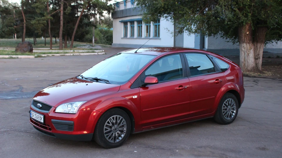 Ford Focus Hatchback 2