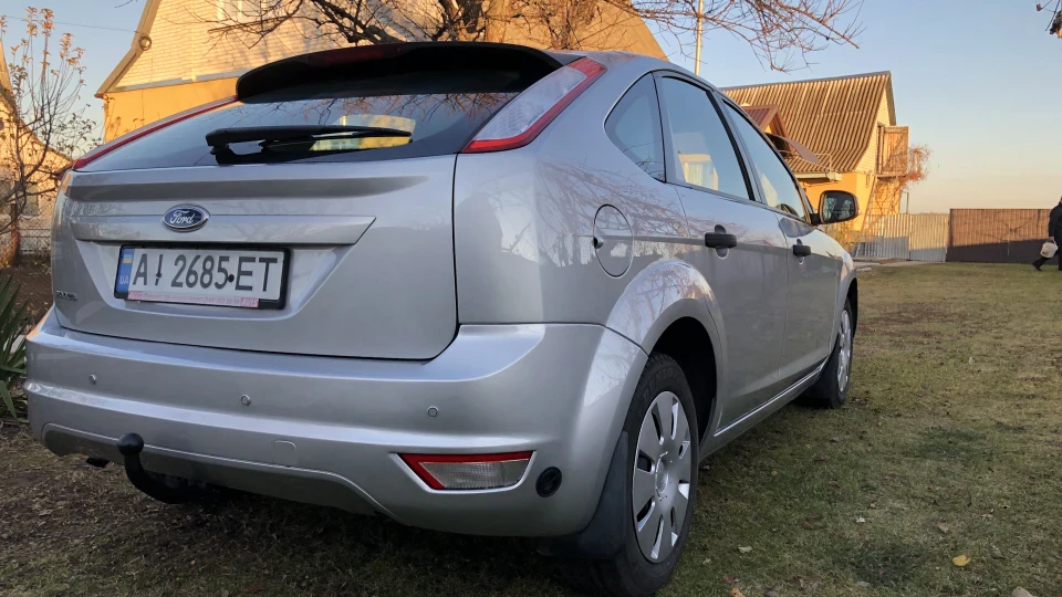 Ford Focus Hatchback 1.4 HATCH 3