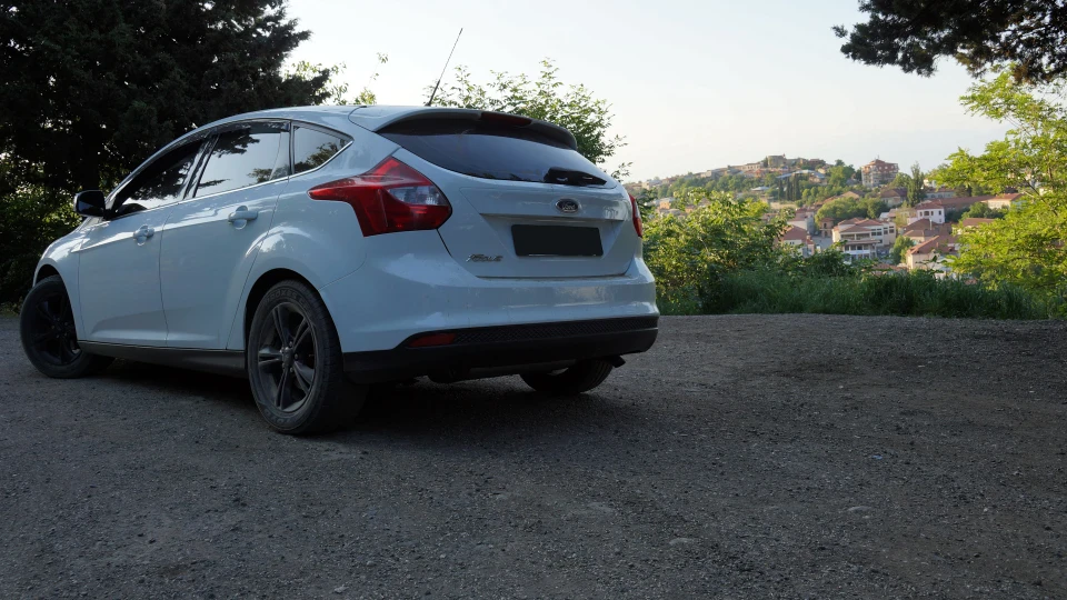 Ford Focus Hatchback 1.6 TSport 135 л.с. 4