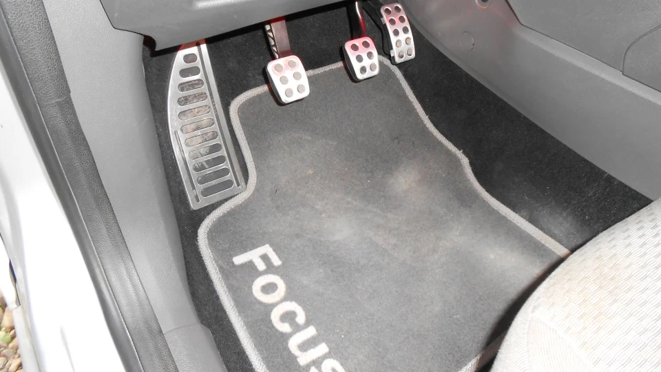 Ford Focus Hatchback 1.6 5