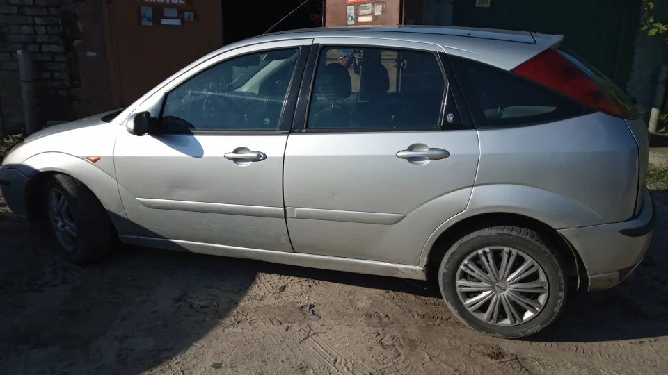 Ford Focus Hatchback 1.8 TDCI chia 2