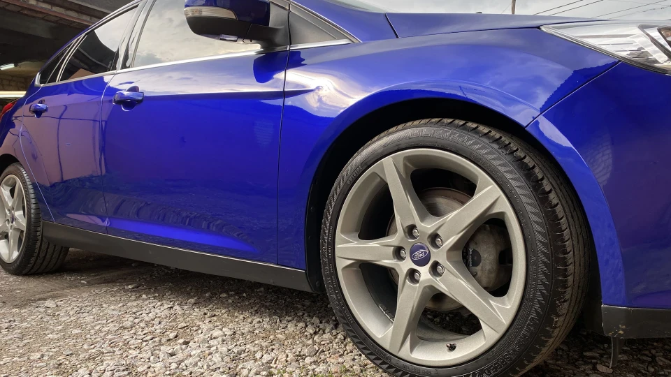 Ford Focus Hatchback Barbarian 2