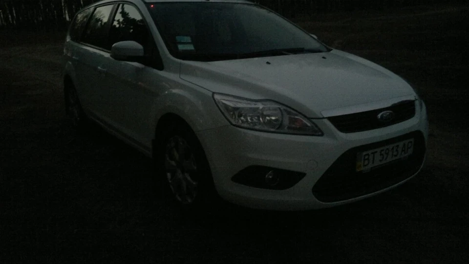 Ford Focus Hatchback Білий універсал 2