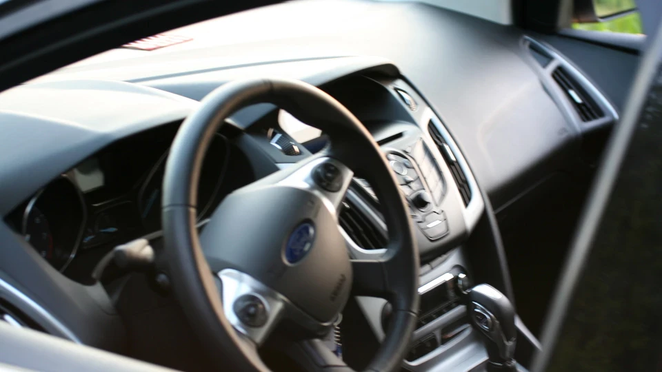 Ford Focus Hatchback Black 2