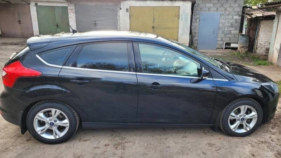 Ford Focus Hatchback Чорний_Focus