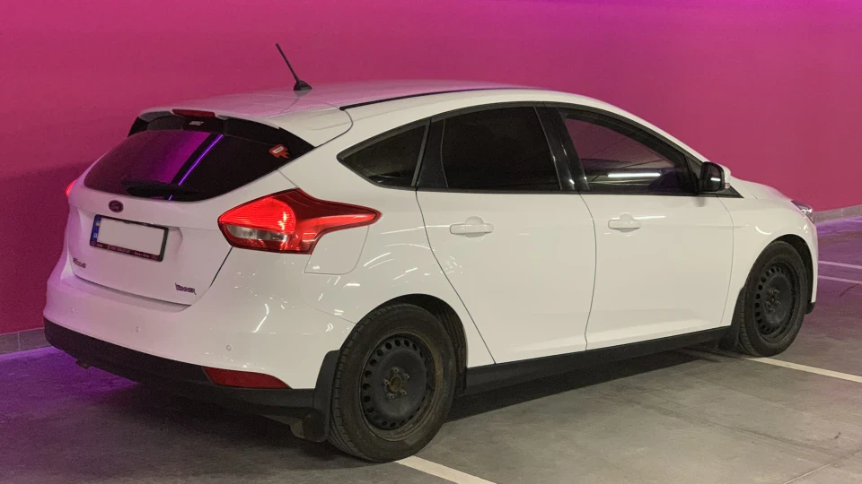 Ford Focus Hatchback Дизельний Пломбір 4