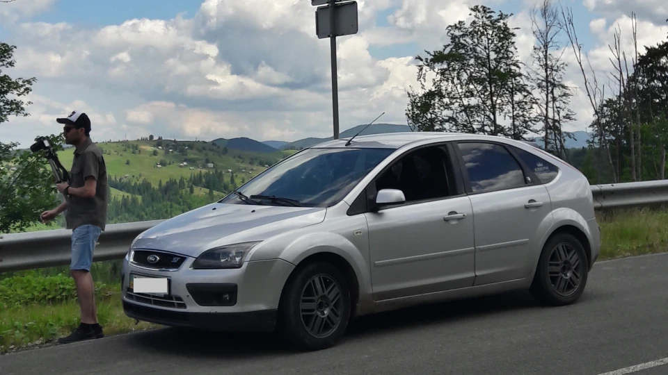Ford Focus Hatchback GHIA TI VCT 2