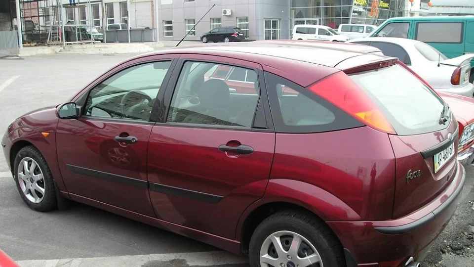 Ford Focus Hatchback I 5
