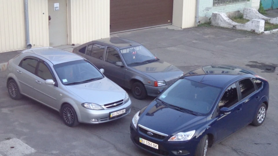 Ford Focus Hatchback Капсула швидкості) 3