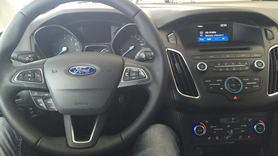 Ford Focus Hatchback Lunar Sky Ecoobost 5