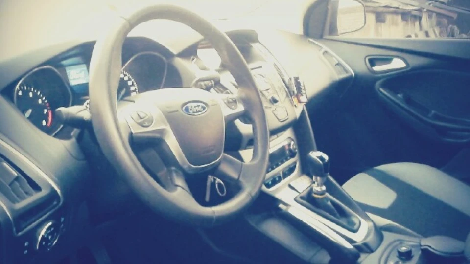 Ford Focus Hatchback Midnight Sky 5