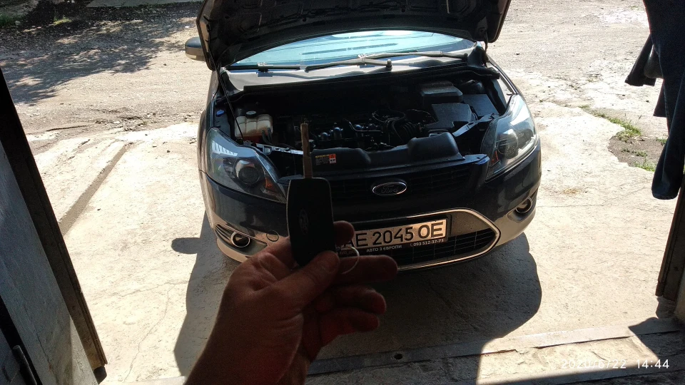 Ford Focus Hatchback Sea Grey (Metallic) 1.6 5