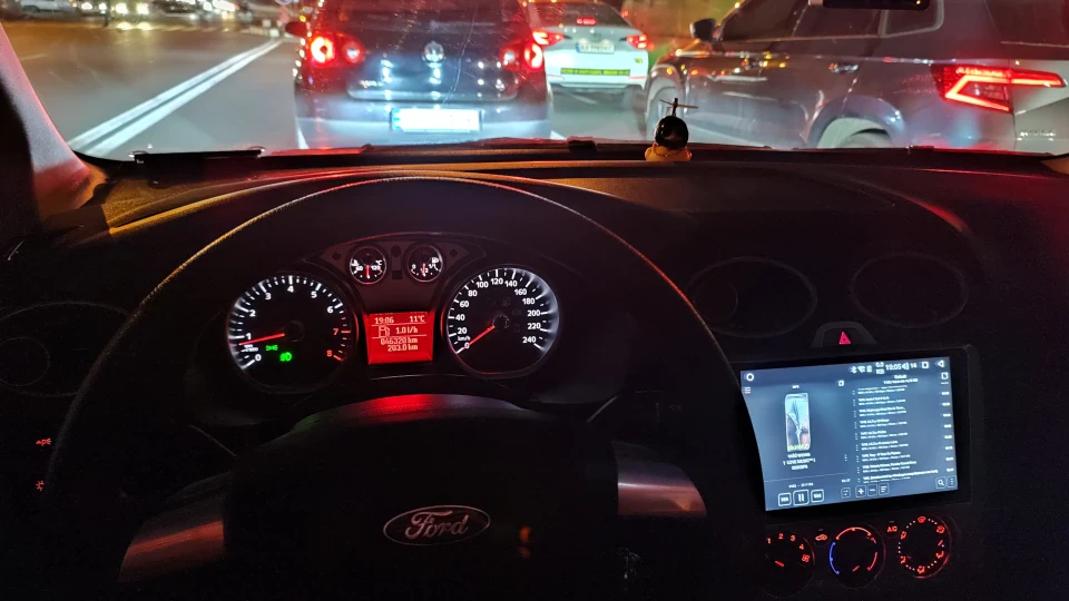 Ford Focus Hatchback Silver 4