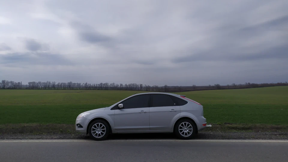 Ford Focus Hatchback Silver 5