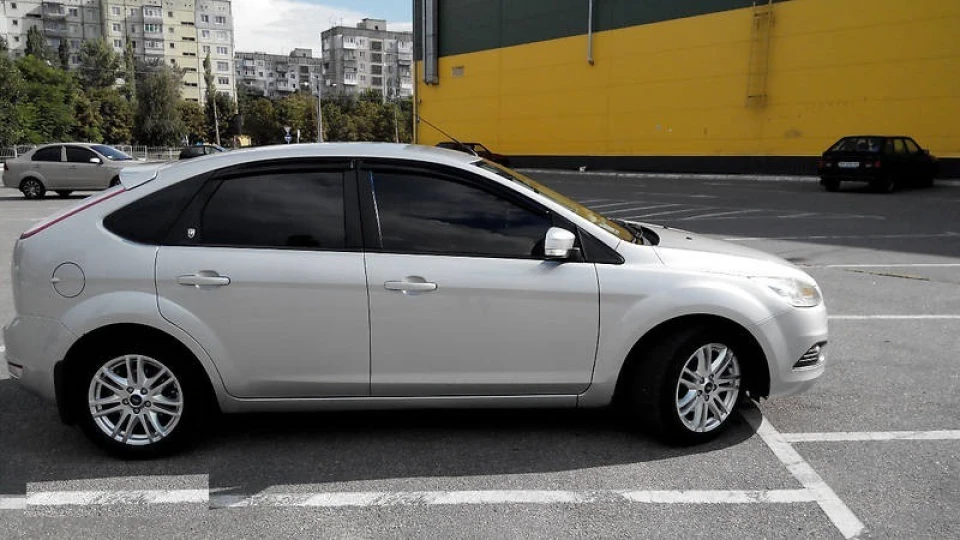 Ford Focus Hatchback SilverStar 4