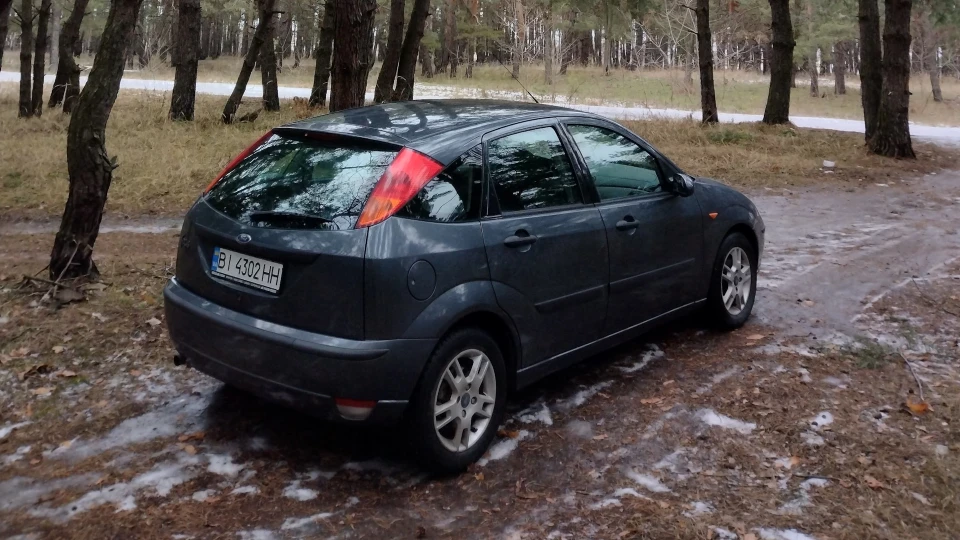 Ford Focus Hatchback ST100